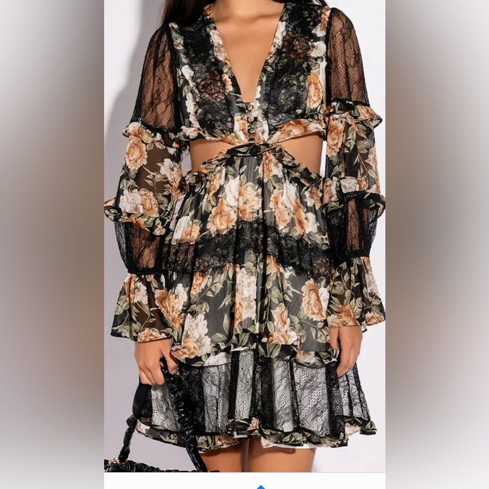 Rosevelvet Boho Black Floral Lace Cutout Dress with Tiered Detail & Back Zipper